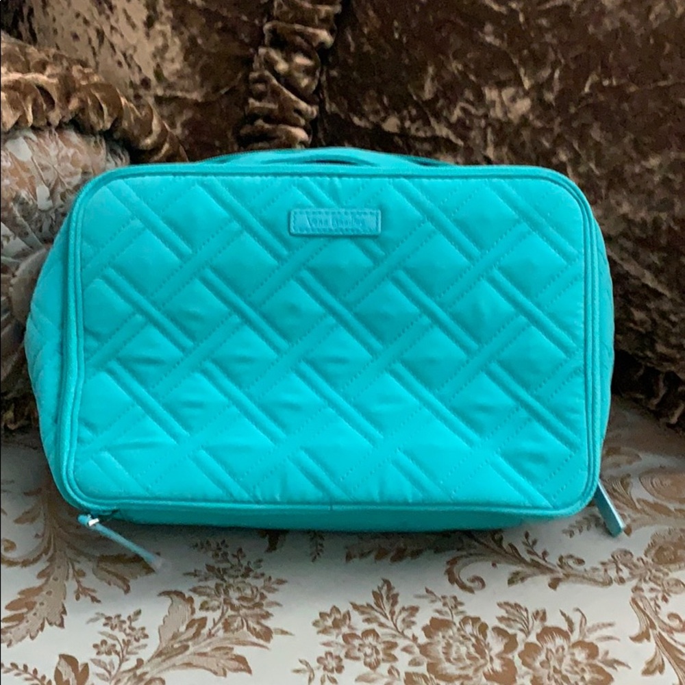 Makeup bag